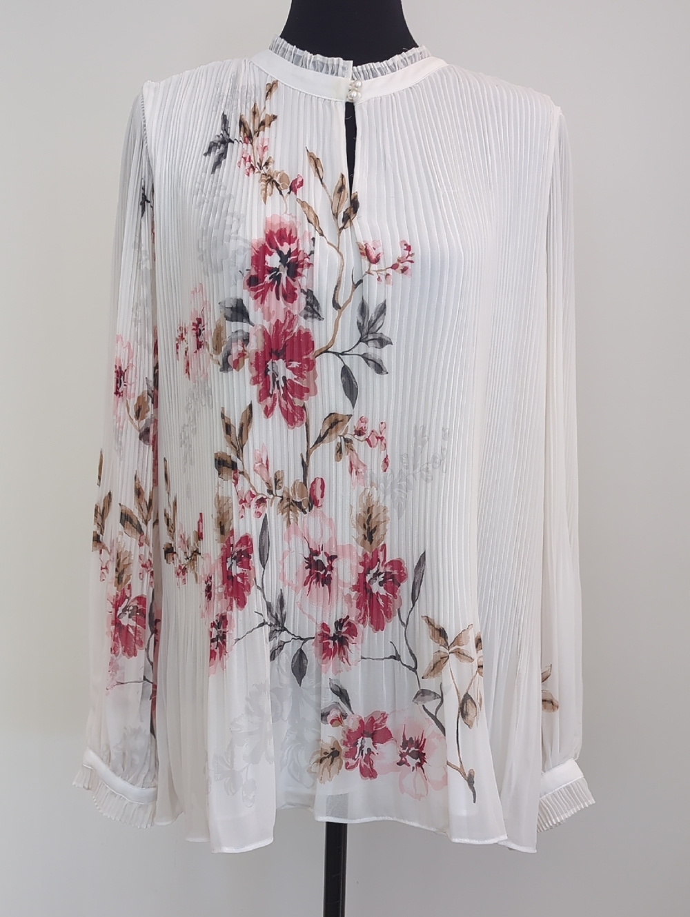 White House Black Market WHBM Floral Pleated Mock Neck Tunic Blouse Top